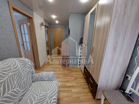 
   Продам 2-комнатную, 35.4 м², Красивая ул

. Фото 9.