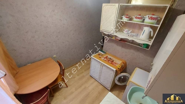 
  Продается 2-комн. квартира, 42 м², Октябрьская ул
. Фото 2.