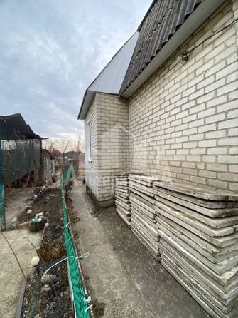 
   Продам дом, 120 м², Ессентуки

. Фото 3.