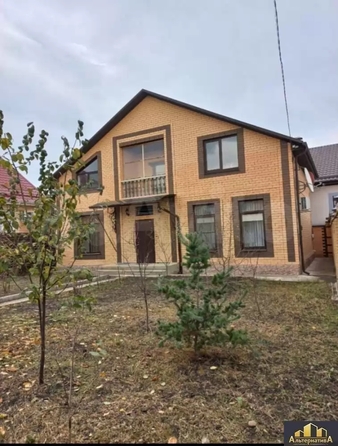 
  Продается дом 180 м². Фото 1.