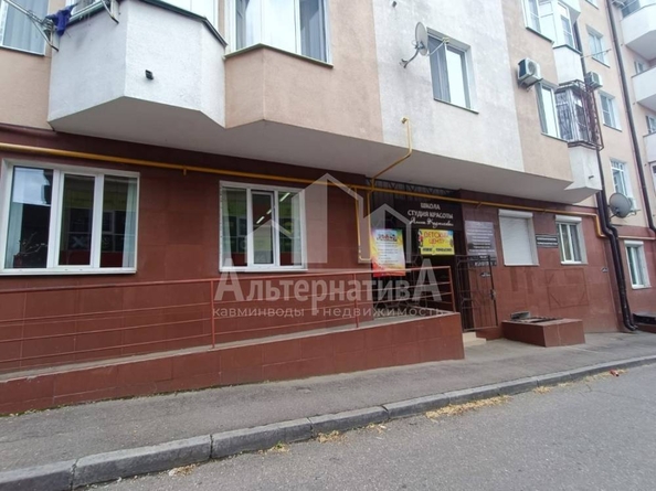 
   Сдам помещение, 226 м², Ленинградская ул

. Фото 1.