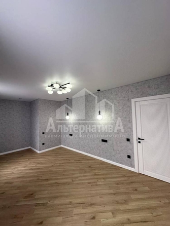 
   Продам 3-комнатную, 70 м², Кирова ул

. Фото 10.