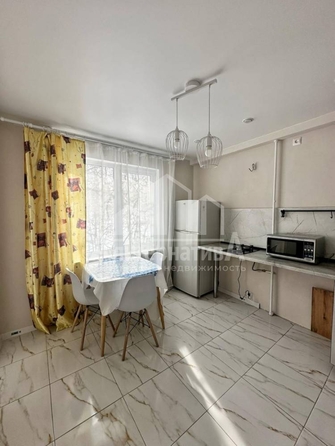 
   Продам 2-комнатную, 50 м², Жмакина ул

. Фото 6.