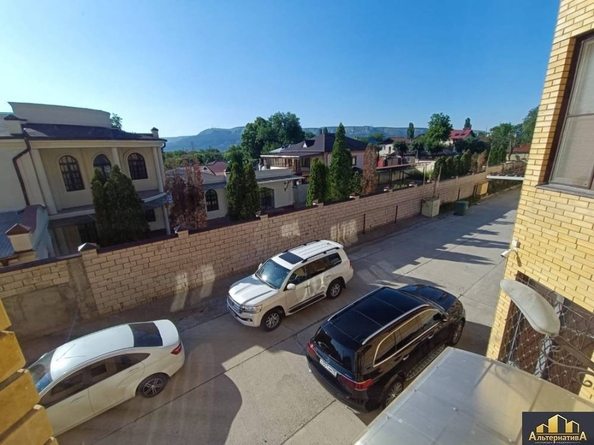 
  Продается 3-комн. квартира, 95 м², Революции ул
. Фото 19.