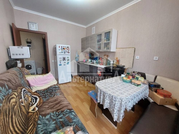 
   Продам 1-комнатную, 36 м², Катыхина ул

. Фото 2.