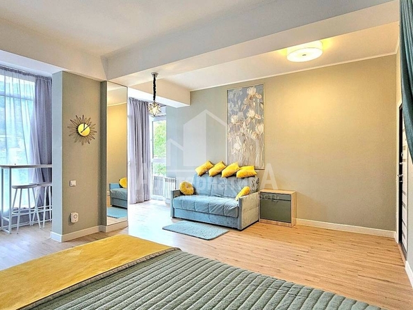 
  Продается 3-комн. квартира, 80 м², Декабристов ул
. Фото 2.