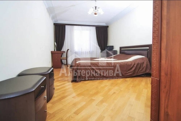 
  Продается 4-комн. квартира, 138 м², Набережная ул
. Фото 24.