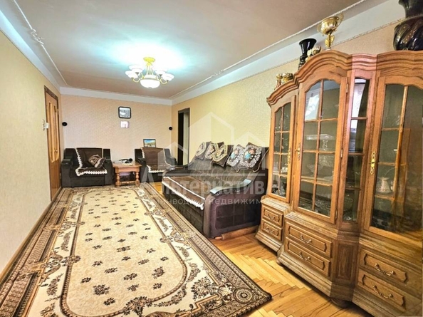 
  Продается 4-комн. квартира, 108 м², Широкая ул
. Фото 2.