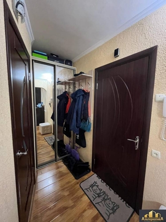 
   Продам 1-комнатную, 38 м², Марцинкевича ул

. Фото 9.