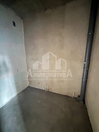 
   Продам 1-комнатную, 37.82 м², 40 лет Октября ул

. Фото 9.