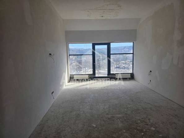 
   Продам 4-комнатную, 220.4 м², Шаумяна ул

. Фото 5.