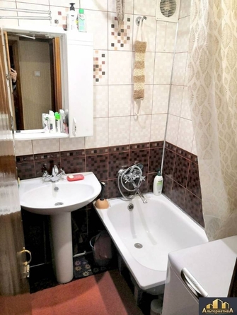 
   Продам 3-комнатную, 58.4 м², Широкая ул

. Фото 12.