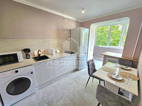
  Продается 1-комн. квартира, 47 м², Окопная ул
. Фото 4.