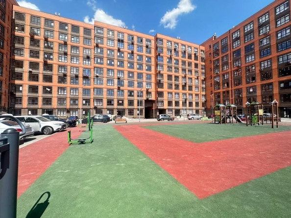 
  Продается 2-комн. квартира, 79.8 м², 40 лет Октября ул
. Фото 2.