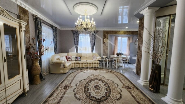 
  Продается 2-комн. квартира, 55 м², Азербайджанская ул
. Фото 1.