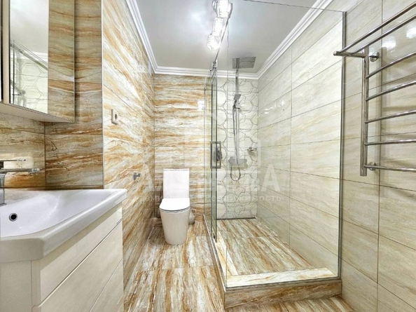 
  Продается 4-комн. квартира, 157 м², Широкая ул
. Фото 24.