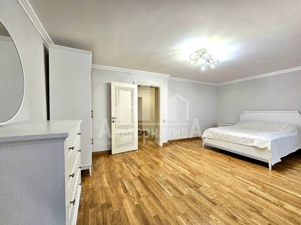 
  Продается 4-комн. квартира, 157 м², Широкая ул
. Фото 21.
