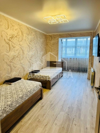 
   Продам 2-комнатную, 48.6 м², Андрея Губина ул

. Фото 8.