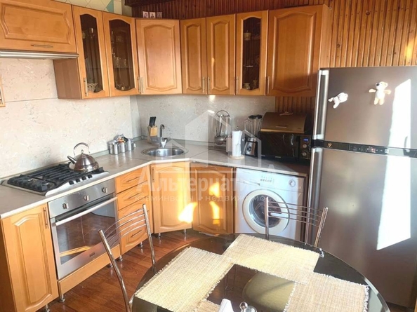 
  Продается 3-комн. квартира, 71.4 м², Жмакина ул
. Фото 7.