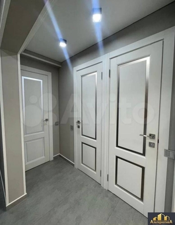 
  Продается 2-комн. квартира, 52 м², Островского ул
. Фото 11.