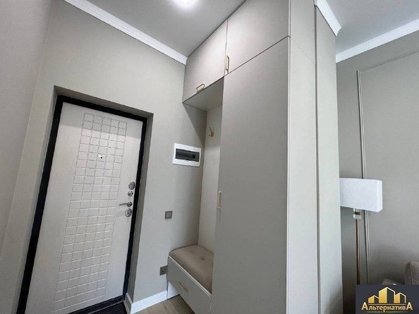 
  Продается 1-комн. квартира, 40 м², Жмакина ул
. Фото 9.