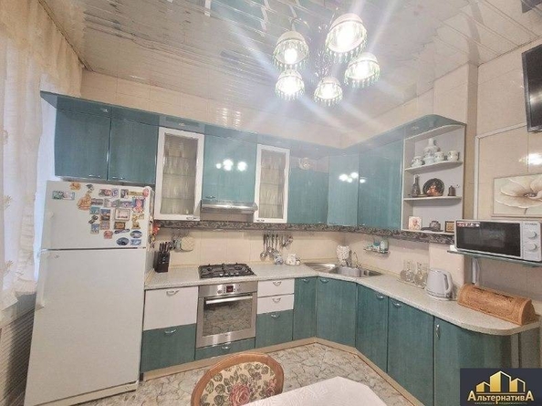 
   Продам 3-комнатную, 100 м², 40 лет Октября ул

. Фото 8.