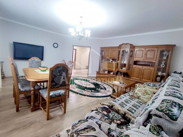 
  Продается 3-комн. квартира, 91.8 м², Веселая ул
. Фото 6.
