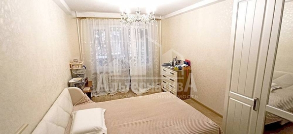 
  Продается 4-комн. квартира, 74.4 м², Победы пр-кт
. Фото 7.