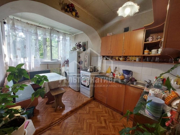 
   Продам 2-комнатную, 48.7 м², К.Либкнехта ул

. Фото 2.