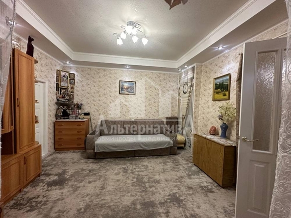 
   Продам 2-комнатную, 53.8 м², Шаляпина ул

. Фото 3.