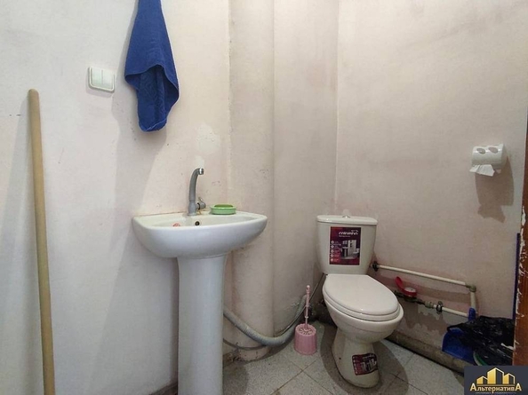 
  Продается универсальное помещение, 30.4 м², Победы пр-кт
. Фото 4.