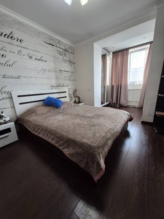 
  Продается 3-комн. квартира, 70.3 м², Калинина ул
. Фото 2.