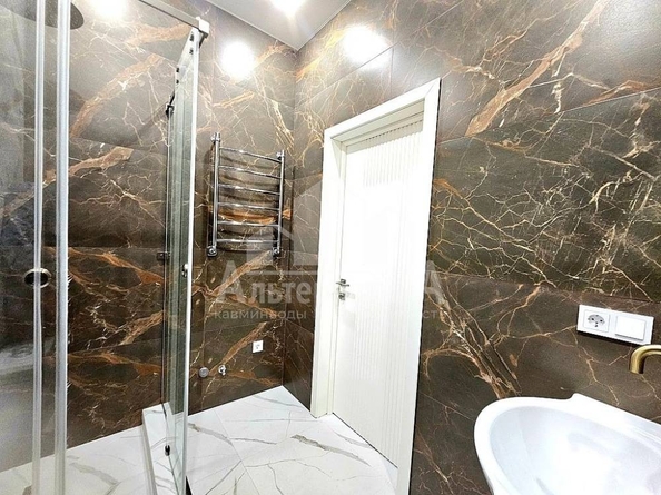 
  Продается 2-комн. квартира, 60.3 м², Жмакина ул
. Фото 9.