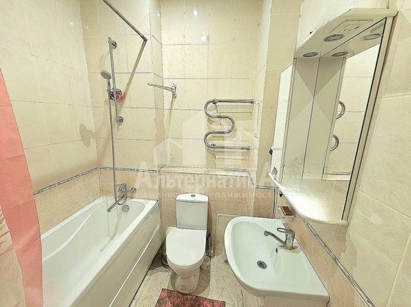 
  Продается 1-комн. квартира, 39.7 м², Красивая ул
. Фото 9.