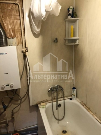 
  Продается 2-комн. квартира, 42 м², Кисловодская ул
. Фото 3.