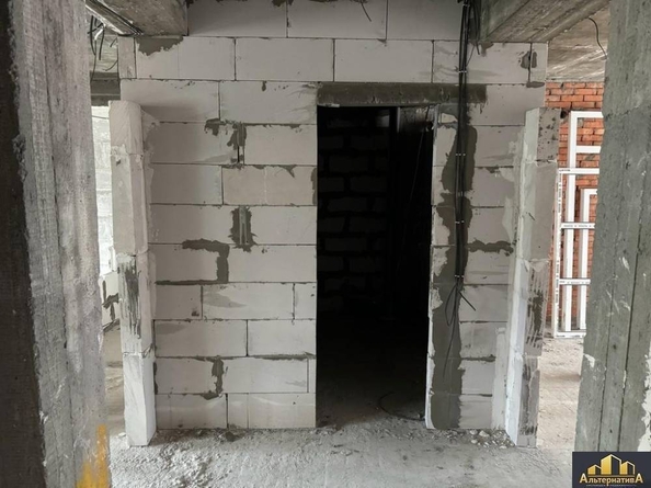 
  Продается 2-комн. квартира, 95 м², Декабристов ул
. Фото 4.