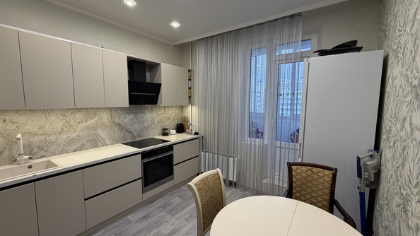 
  Продается 3-комн. квартира 70 м². Фото 1.