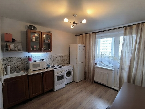 
  Продается 1-комн. квартира 38 м². Фото 1.