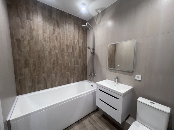 
  Продается 2-комн. квартира 55 м². Фото 23.