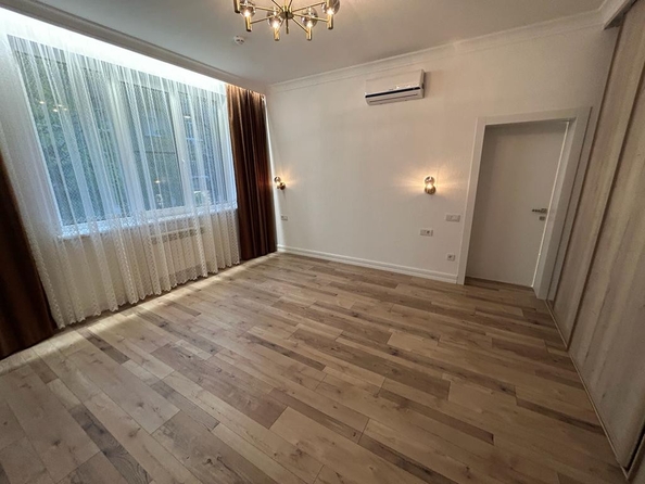 
  Продается 4-комн. квартира 190 м². Фото 4.
