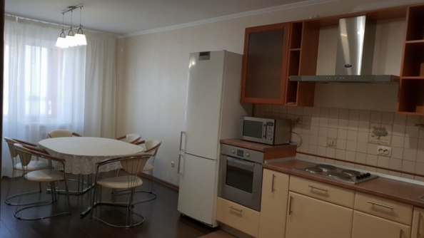 
  Продается 3-комн. квартира 95.5 м². Фото 1.