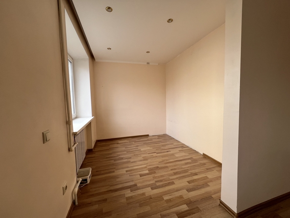 
  Продается 4-комн. квартира 83 м². Фото 7.