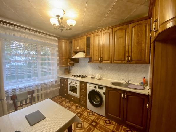 
  Продается 3-комн. квартира 65 м². Фото 1.