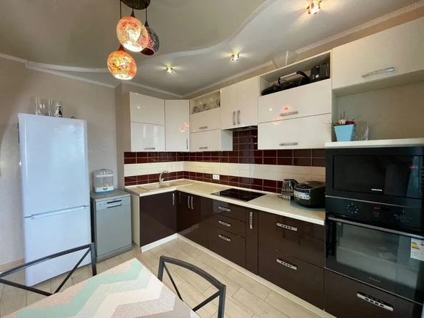 
  Продается 3-комн. квартира 70 м². Фото 1.