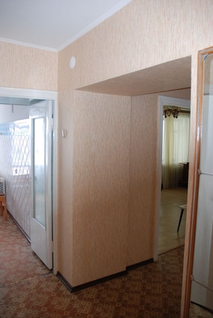 
   Продам 2-комнатную, 56 м², Штахановского ул, 1/33

. Фото 3.