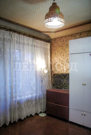 
   Продам 3-комнатную, 77.6 м², Ворошиловский пр-кт, 50

. Фото 2.