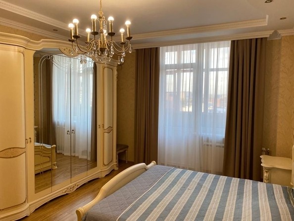 
   Продам 3-комнатную, 123 м², Текучева ул, 139В

. Фото 3.