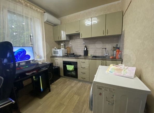 
   Продам 1-комнатную, 39 м², Гайдара ул

. Фото 4.