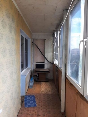 
   Продам 1-комнатную, 32 м², Кирова ул

. Фото 1.