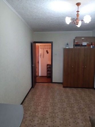 
   Продам 1-комнатную, 32 м², Кирова ул

. Фото 8.